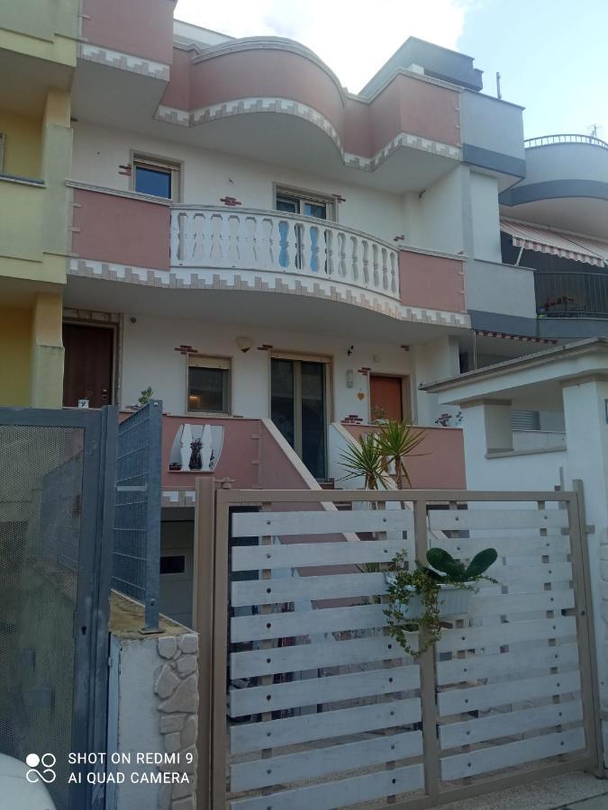 Carone Home Mola di Bari Exterior foto